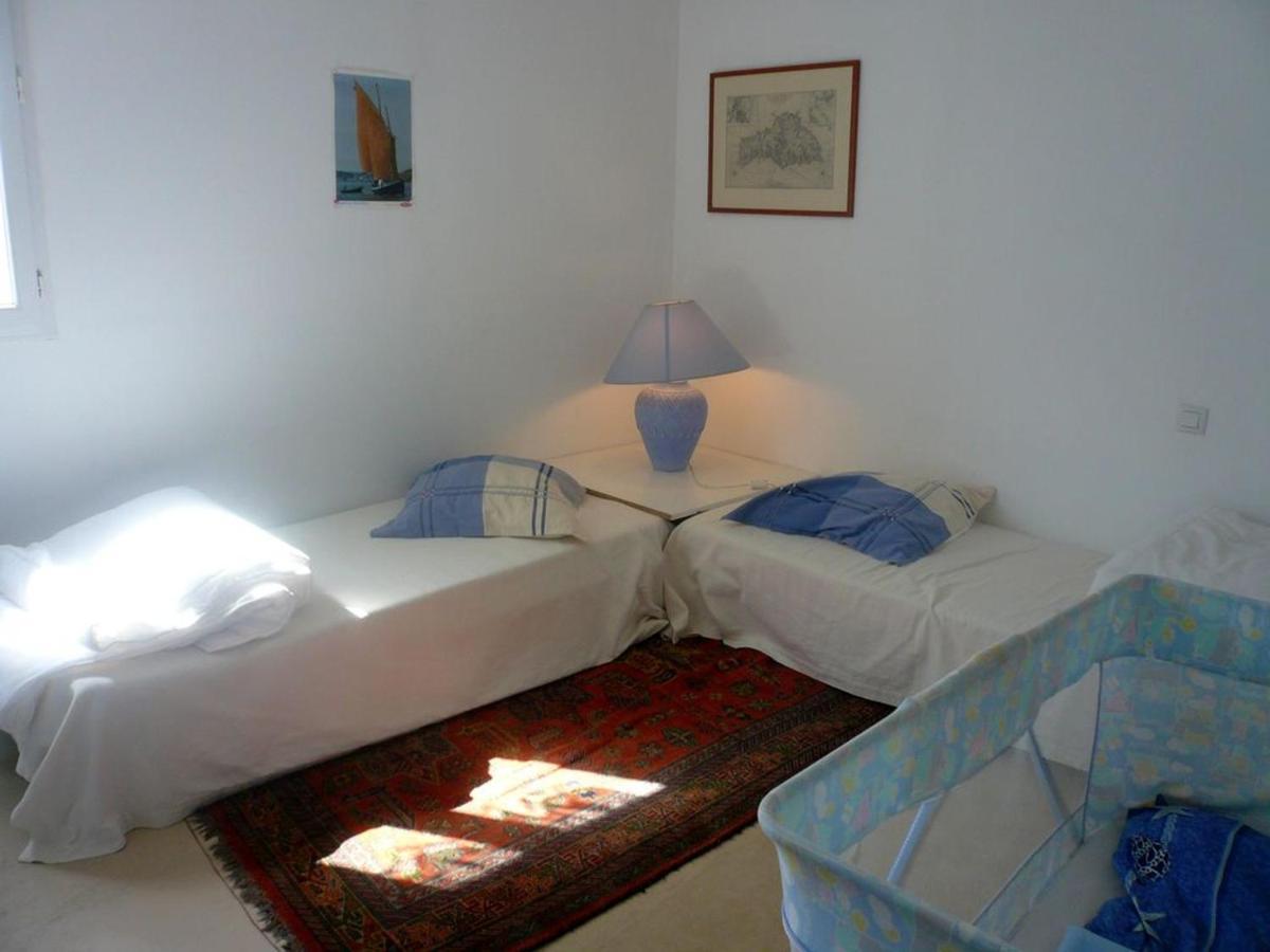 Maison Mitoyenne 3 Ch. Avec Jardin, Terrasse Et Poele A Bois, Proche Du Port De Sauzon, Animaux Ok - Fr-1-418-160 Εξωτερικό φωτογραφία