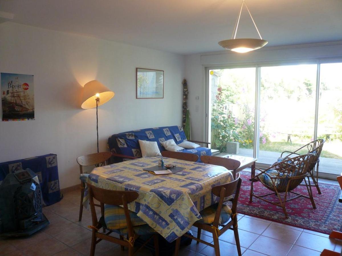 Maison Mitoyenne 3 Ch. Avec Jardin, Terrasse Et Poele A Bois, Proche Du Port De Sauzon, Animaux Ok - Fr-1-418-160 Εξωτερικό φωτογραφία